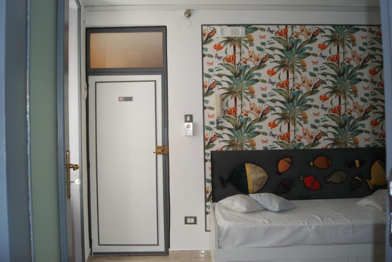 Beeclaire Guest House パレルモ エクステリア 写真
